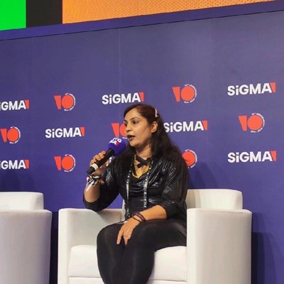 Shweta Dubey logo